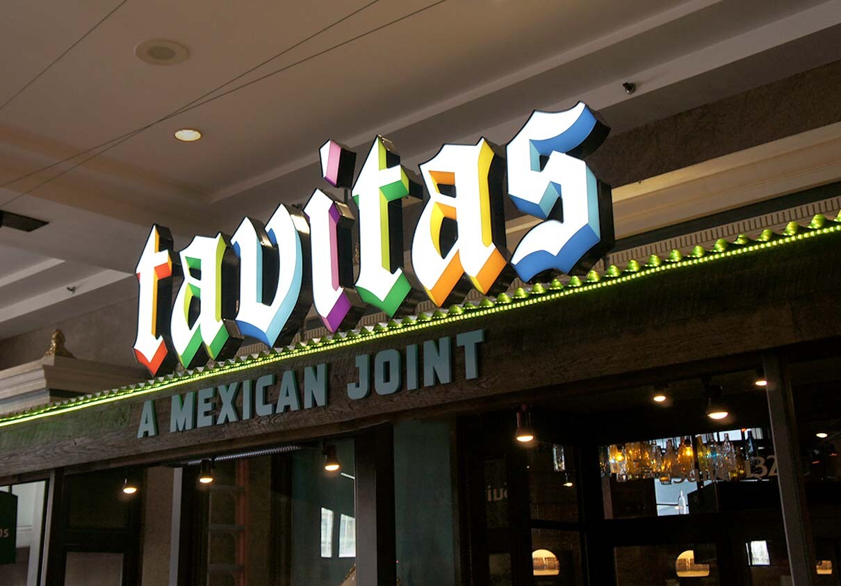 Exterior Tavitas logo signage